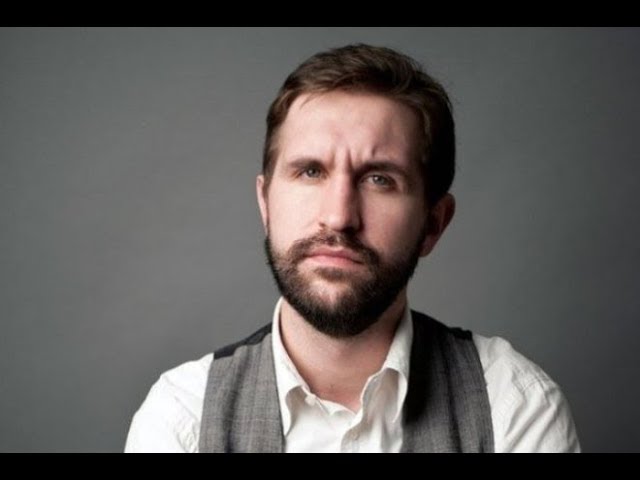 Женился и не часто появляется на публике: Как изменился сын легендарного актера, Иван Добронравов