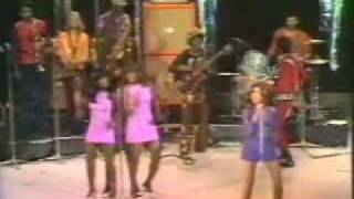 Ike & Tina Turner - River Deep Mountain High 1971 (including intro) Resimi
