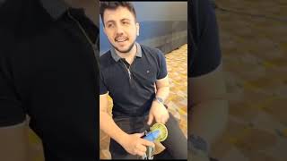 Bavul Taşıyan Ve Çeken Skuter