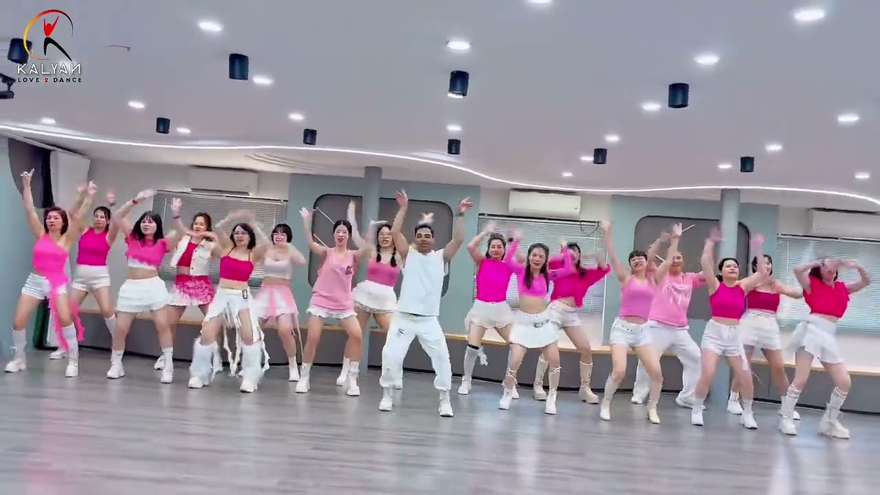 ĐI CÙNG ANH REMIX - MINH VƯƠNG M4U x ACV REMIX | Đi Cùng Anh Qua Cơn Mưa Giăng Ngập Lối Remix dance