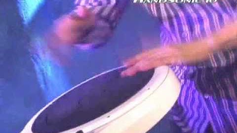 HandSonic 10  T. Snyder & I. Kakehashi  (1/5)