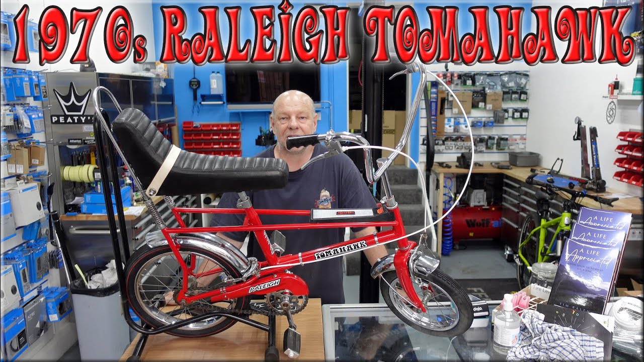 Rebuilding a Restored 1970s Raleigh Tomahawk in 4 minutes