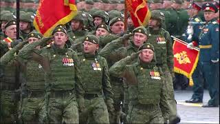 Участники Сво Прошли Парадным Строем Под Знаменами, Освобождавших Донецк И Луганск В Вов