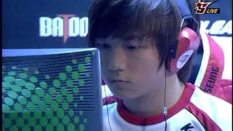 Batoo OSL Set 2   Fantasy vs Jaedong on Return of the King