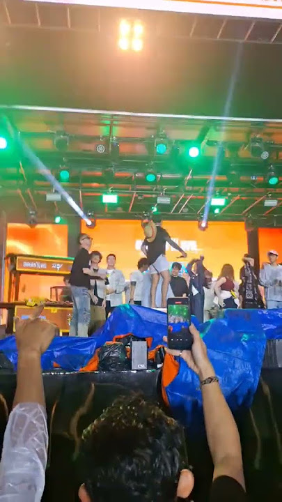 Closing allo bank festival 2025 . Bukan WG x A4ACLAN x Aloy #a4aclan #weirdgenius #aloy #allobank
