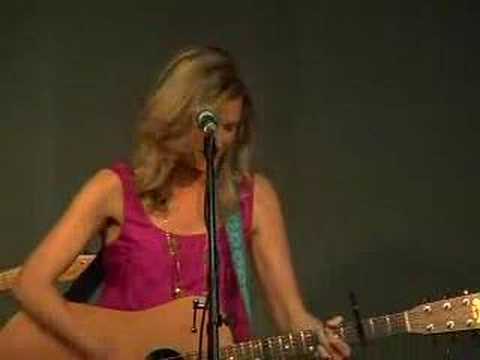 Elizabeth Cook "Mama's Prayers"