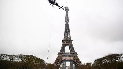 Eiffel Tower grows six meters with new antenna