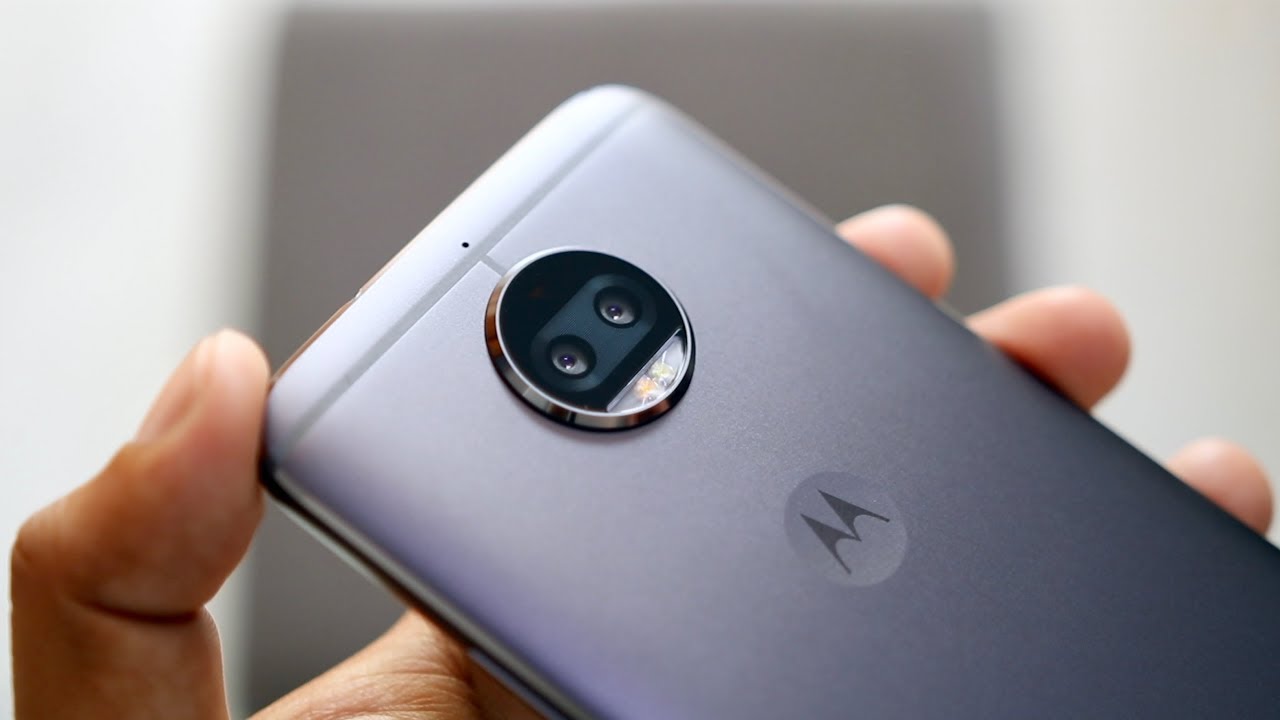 Moto G5S Plus camera review and comparison with Moto G5 Plus - YouTube