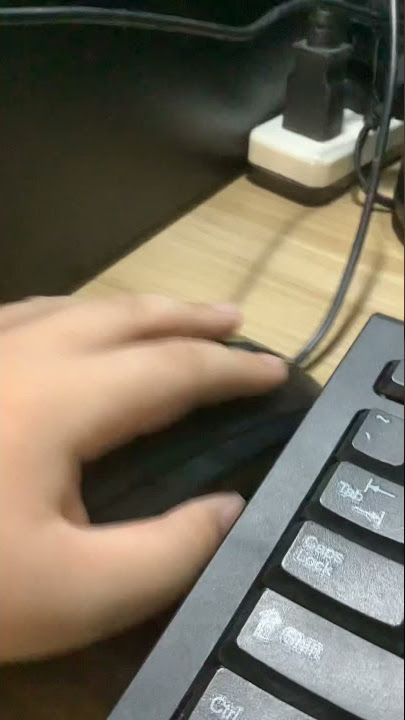 LeftHanded PC Problems Comment if You’r Left Handed