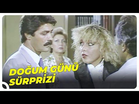 Sibel, Sürpriz Yapıp Eve Geliyor | Kadir İnanır Ahu Tuğba Türk Filmi