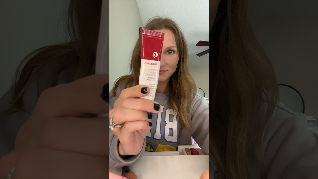Glossier. Cherry balm dotcom. 