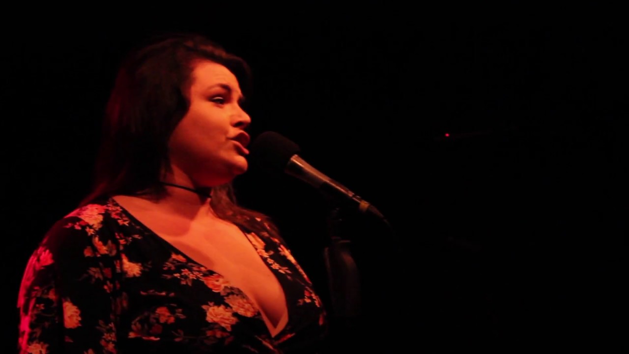 Shannon Molly Flynn singing, "Your Girlfriend"