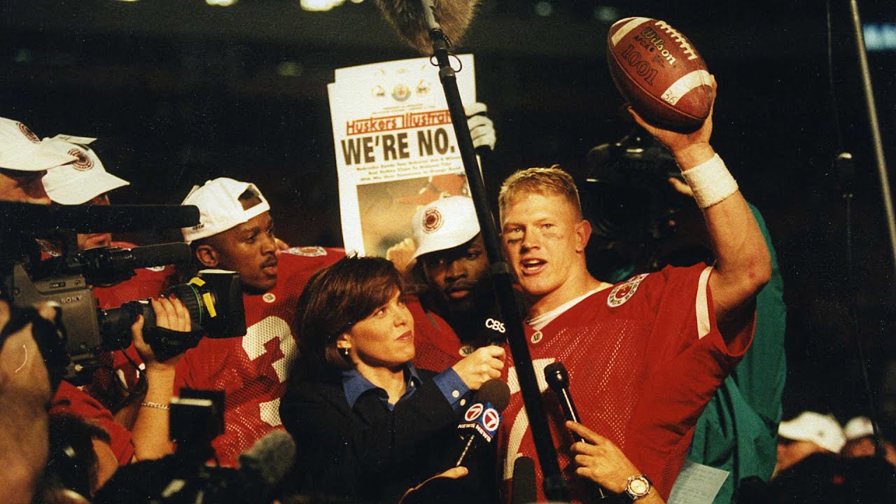 Tom Osborne says Scott Frost saved record home sellout streak at Nebraska