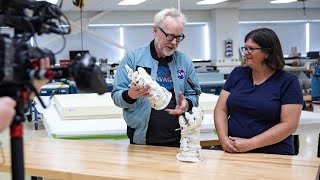 Adam Savage's Replica Spacesuit Gloves Examined at the Smithsonian!