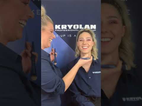 Video: Kryolan Professional Powder Brush 2 Đánh giá