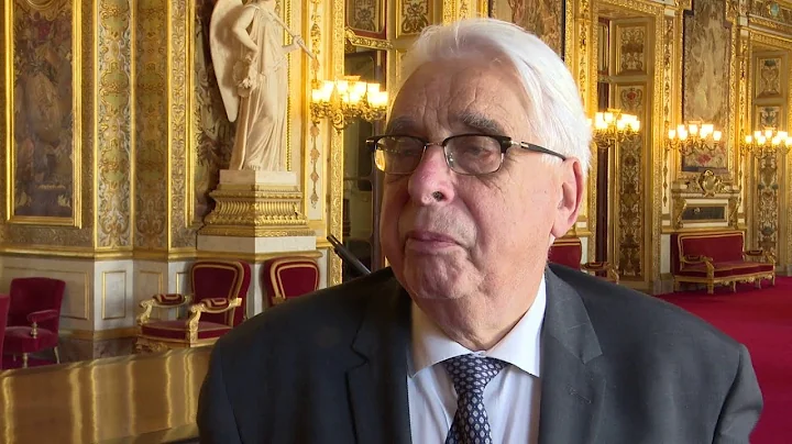 Dupond-Moretti : "Pourquoi certains ont d dmissionner, et dautres ne le doivent pas ?" J-P. Sueur