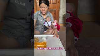 Monkey Xuka And Lisa