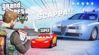 SCAPPO dalla POLIZIA con le MINI AUTO TELECOMANDATE su GTA 5! screenshot 1