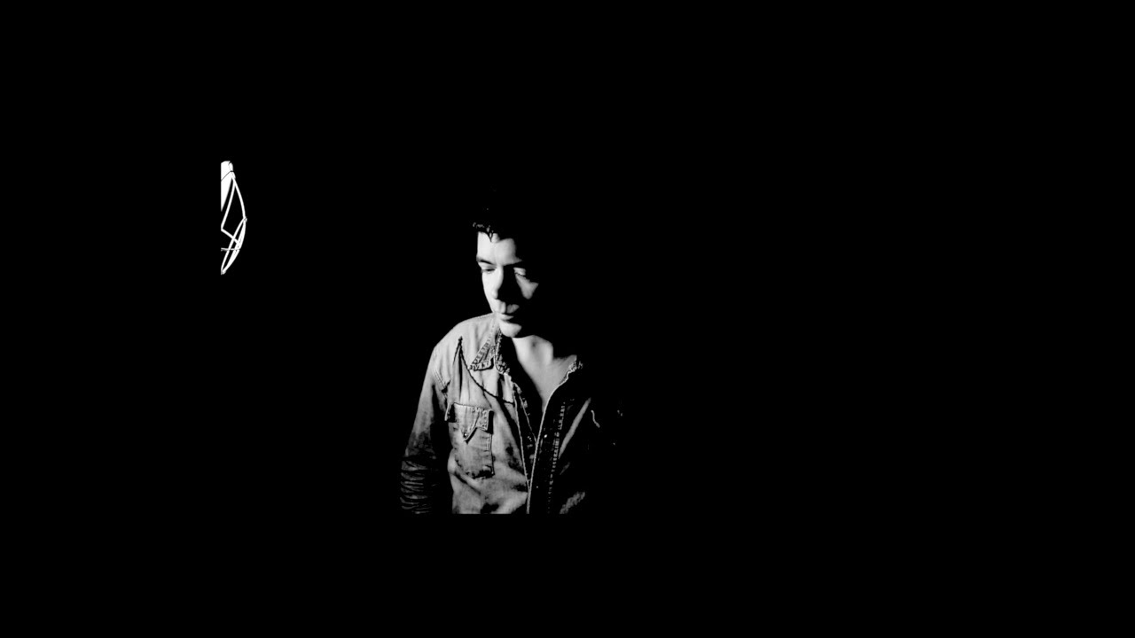 Jonathan McEuen• "I Fall In Love Too Fast"