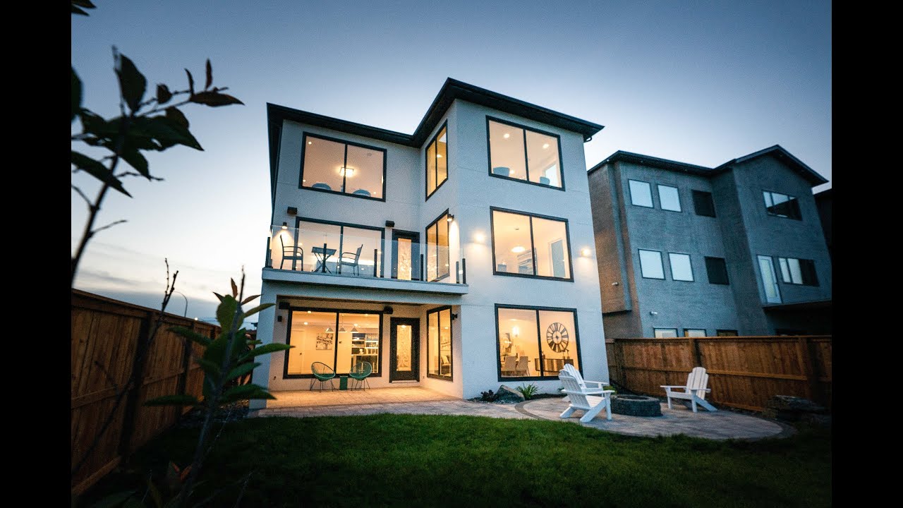 115 BROOKSMERE TRAIL - Winnipeg Real Estate Video