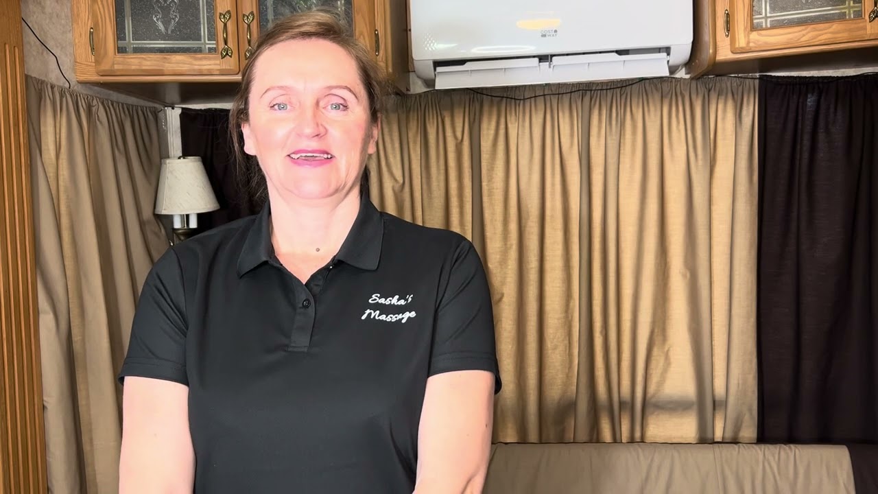 Sasha's demo Safe lower back massage: Warm up and thumbs technique