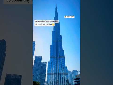 Biggest Building In Dubai | Burj Khalifa 🤩 #dubai #burjkhalifa #travel #bildung #explore #views