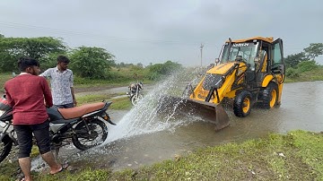 JCB 3dx Backhoe Loader Machine Loading Mud In Mahindra 475 Di Tractor and Stuck in Mud Jcb Video