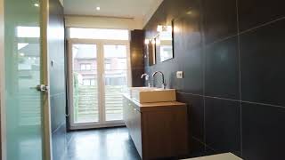 Download Lagu 1627280 Grotstraat 2 Normal Video MP3