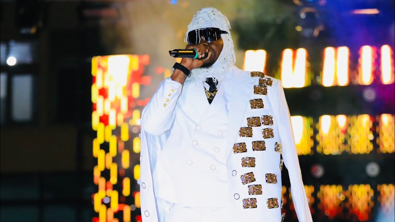 Enduulu!!! Pallaso Live in Sanyu Sanyu Festival 2025. Akubye Fire wax