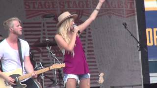 Kelsea Ballerini,  "Dibs", CMA Fest 2015