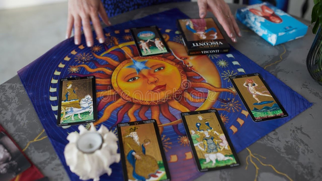 PESTI♓️ SECRETE BINE ASCUNSE CHIAR SUB OCHII TAI🎭 AFLA-LE🙀#tarot #love