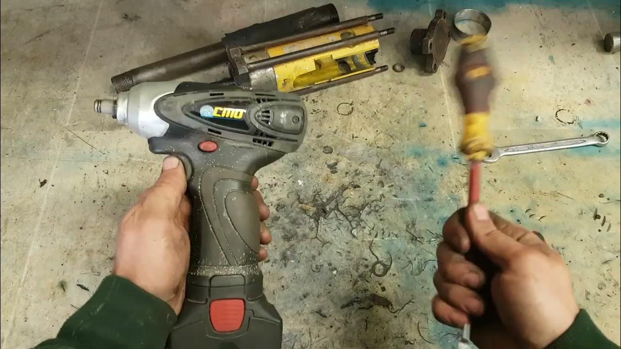 CMO battery operated automotive puller repair. YouTube
