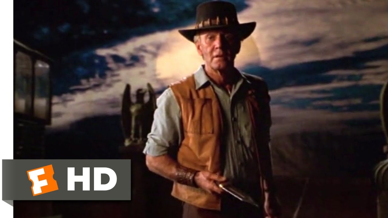 Crocodile Dundee in Los Angeles (2001) Get the Painting! Scene (7/10