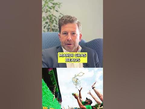 mardi gras bead throwing video
