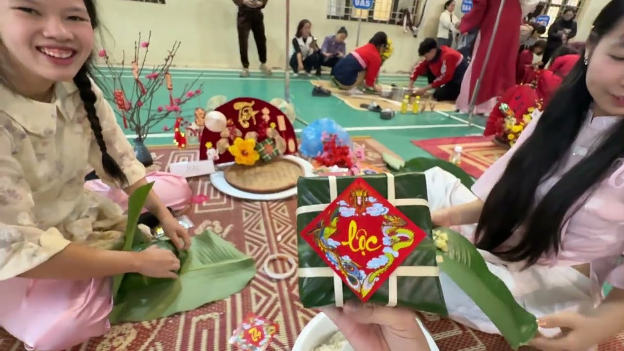 Thi gói bánh chưng - Hội xuân Bính Ngọ 2026