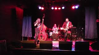 Spin me right round cover with Jem Crossland and the Hypertonics