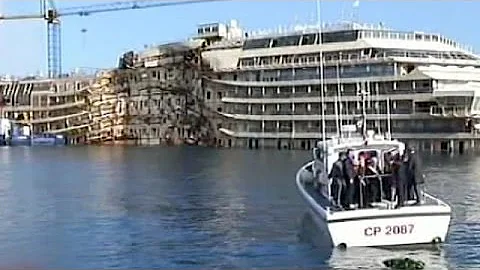 Survivors mark second anniversary of Costa Concordia disaster