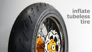 Как накачать бескамерное колесо мотоцикла. How to inflate tubeless tires motorcycle, using belts.