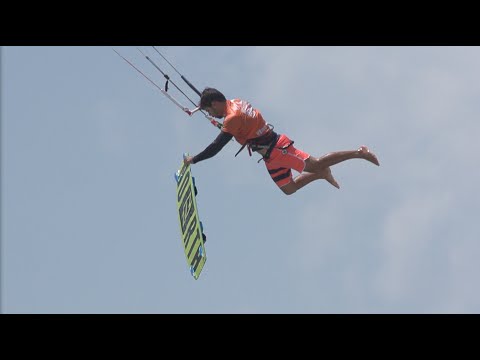 Spectacular Heights for the Big Air Finals - Virgin Kitesurf World Championships