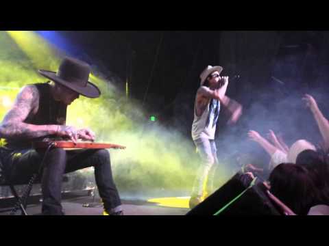 Yelawolf – Catfish Billy – Live