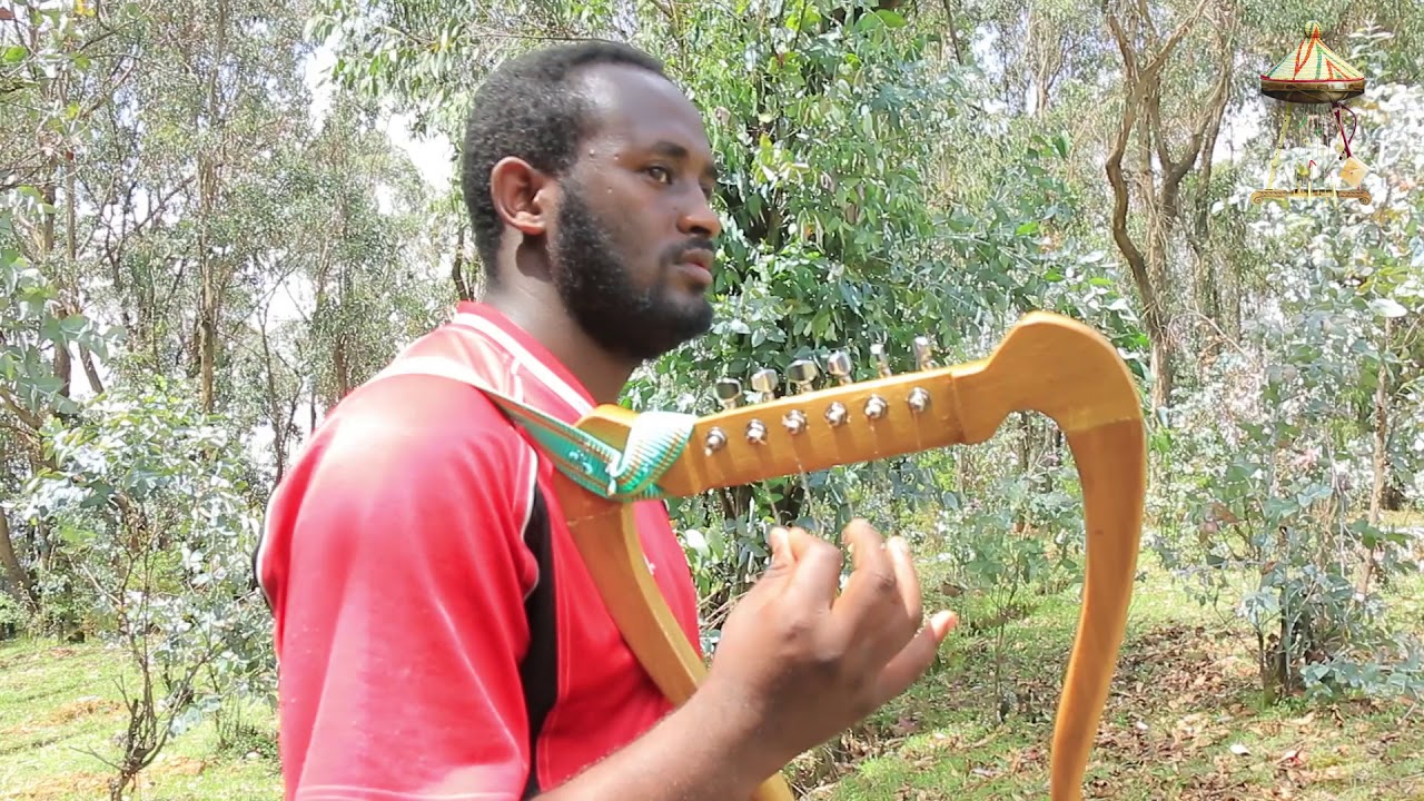 ዲሜጥሮስ እማዋየው ትዝታን በክራር  Dimetros Emawayew Tizita song on Kirar