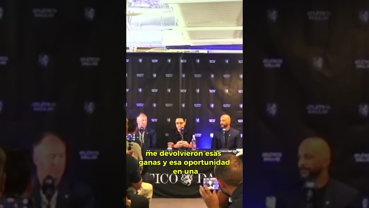 ¿Y ESTO? 😱 Chicharito da 'raspón' a Chivas #shorts