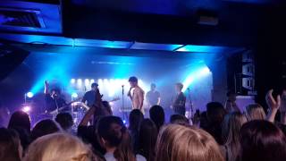 Video thumbnail of "Wincent Weiss & Band - Ich tanze Leise | Luxor Köln (05.12.2016)"