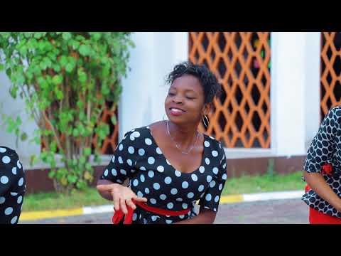 HATUMO Official Video    Kwaya ya Vijana KKKT Kisukuru