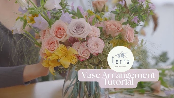 Flowers by Terra  Tutorial: How to wrap a Korean-style Bouquet 花束包装 # bouquet #floraldesign 