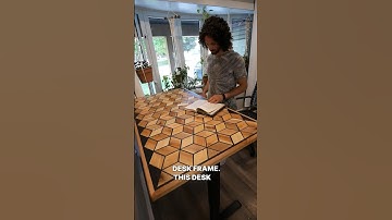 $2,000 pallet wood desk #woodworking #DIY #upcycling #epoxyresin