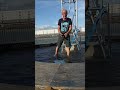 erfrischende Fontäne am Rhein #films #regen #demolition #art #train #diy #tram #excavator
