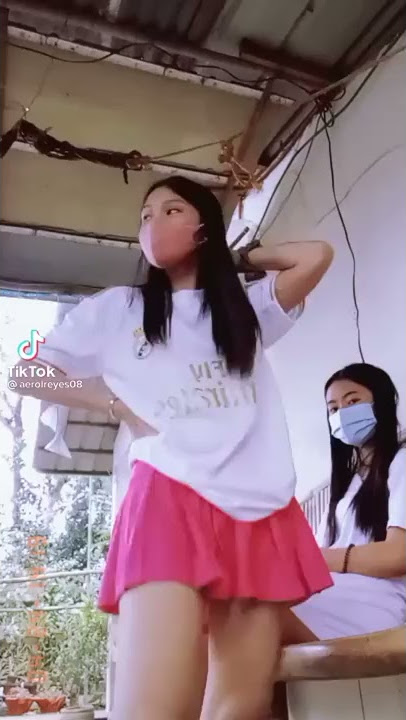 Aerol Reyes upskirt TIKTOK VIDEO (5)