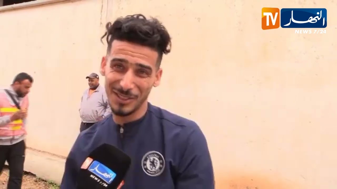 غليزان : هكذا تتم عملية بيع الاضاحي المستوردة وسط فرحة المواطنين