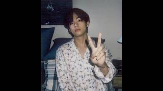 şarkı çok anlamlı #taehyung #bts #army #taekook #vkook #fyp #keşfet #shorts #foryou Resimi